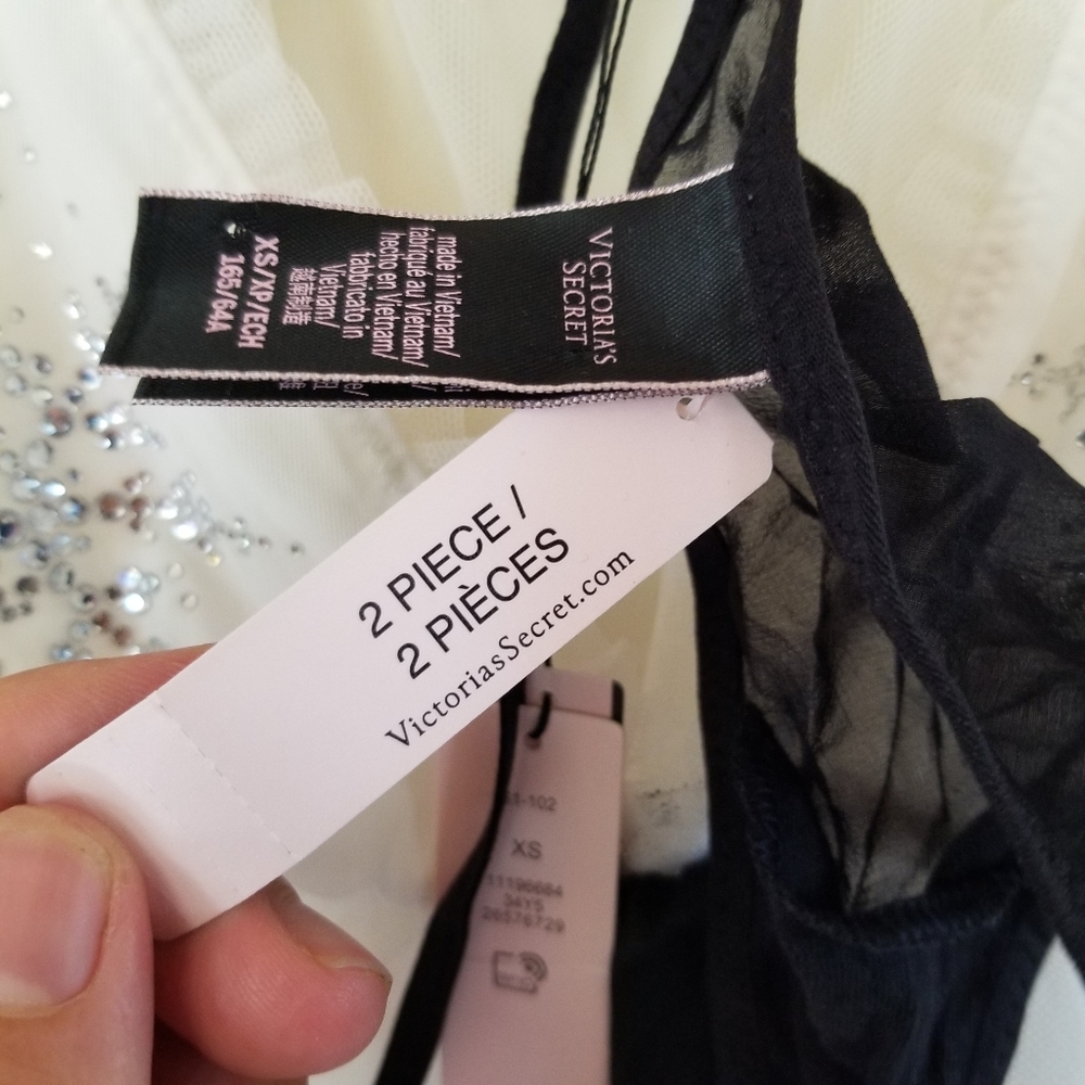 NWT Victoria Secret Lingerie Snowflake 2 Piece Thong Nightie Set Size XS - Picture 3 of 13
